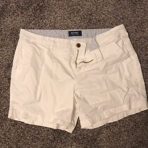 White everyday shorts